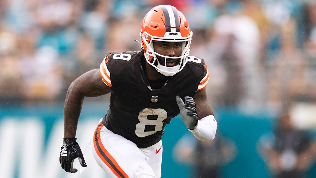 Elijah Moore: Josh Allen will put me in the "best position" on the career