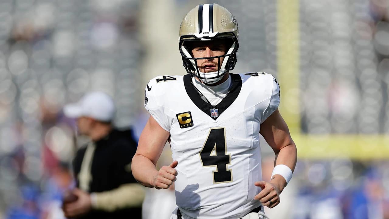 Saints QB Derek Carr to retire from NFL after 11 periods due to shoulders injury