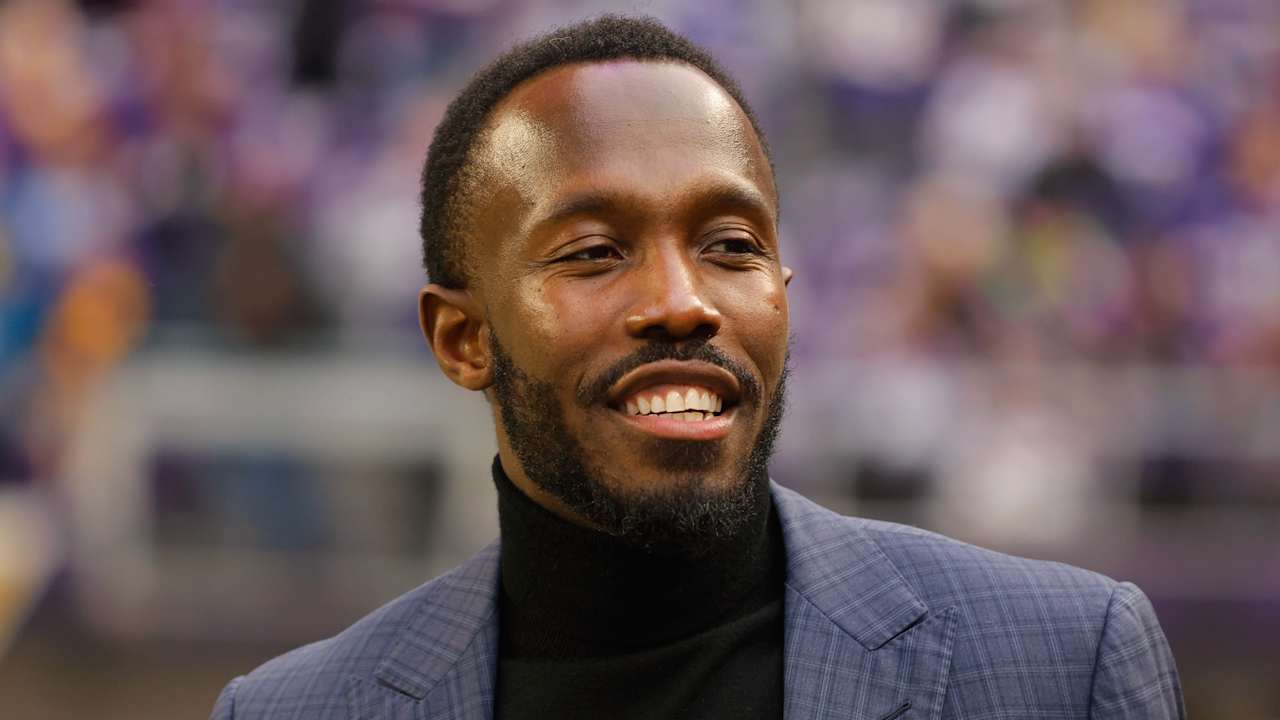 Vikings, GM Kwesi Adofo-Mensah agree to the terms extension of a four-year contract