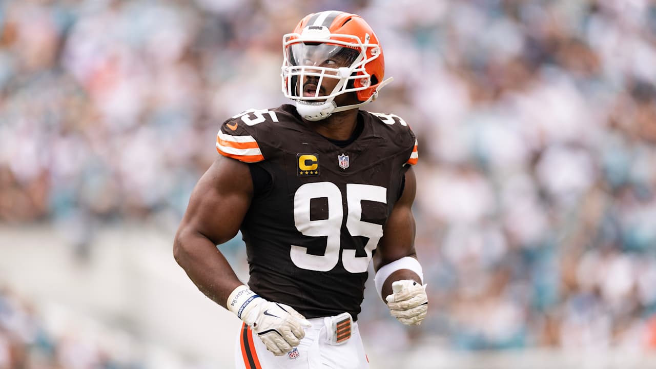 Browns DC Jim Schwartz expects a career from Myles Garrett following a record deal