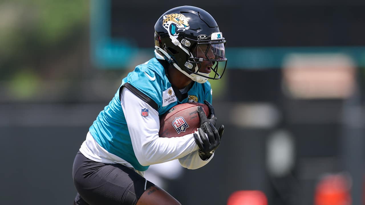 Jags RB Travis Etienne that hinders the exit route: "I just have to control what I can control"