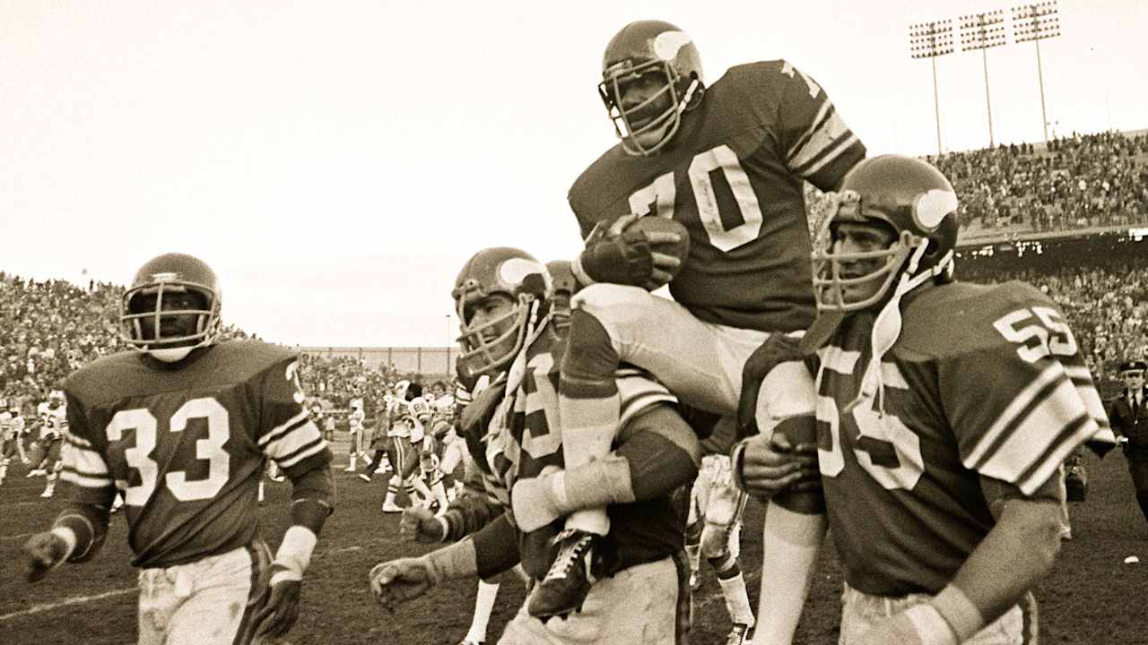 Vikings big Jim Marshall, a member of the Purple People Eaters, dies in 87