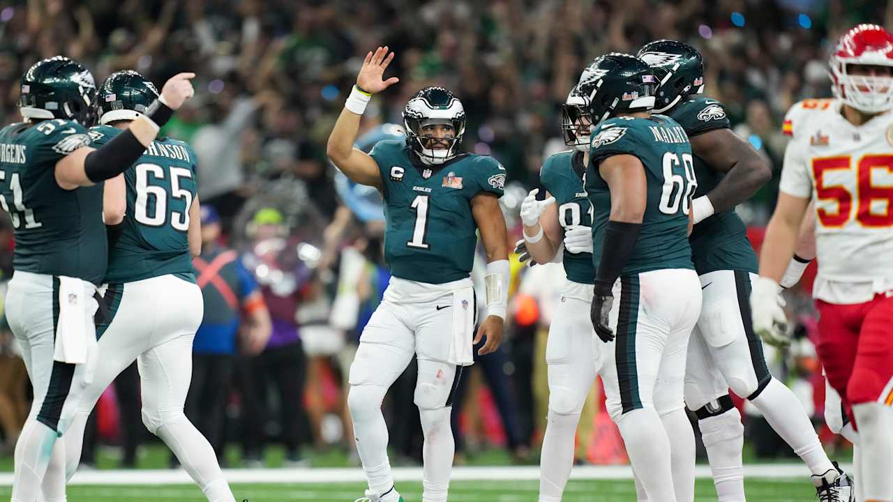 26 NFL Team Report for training camp on Tuesday