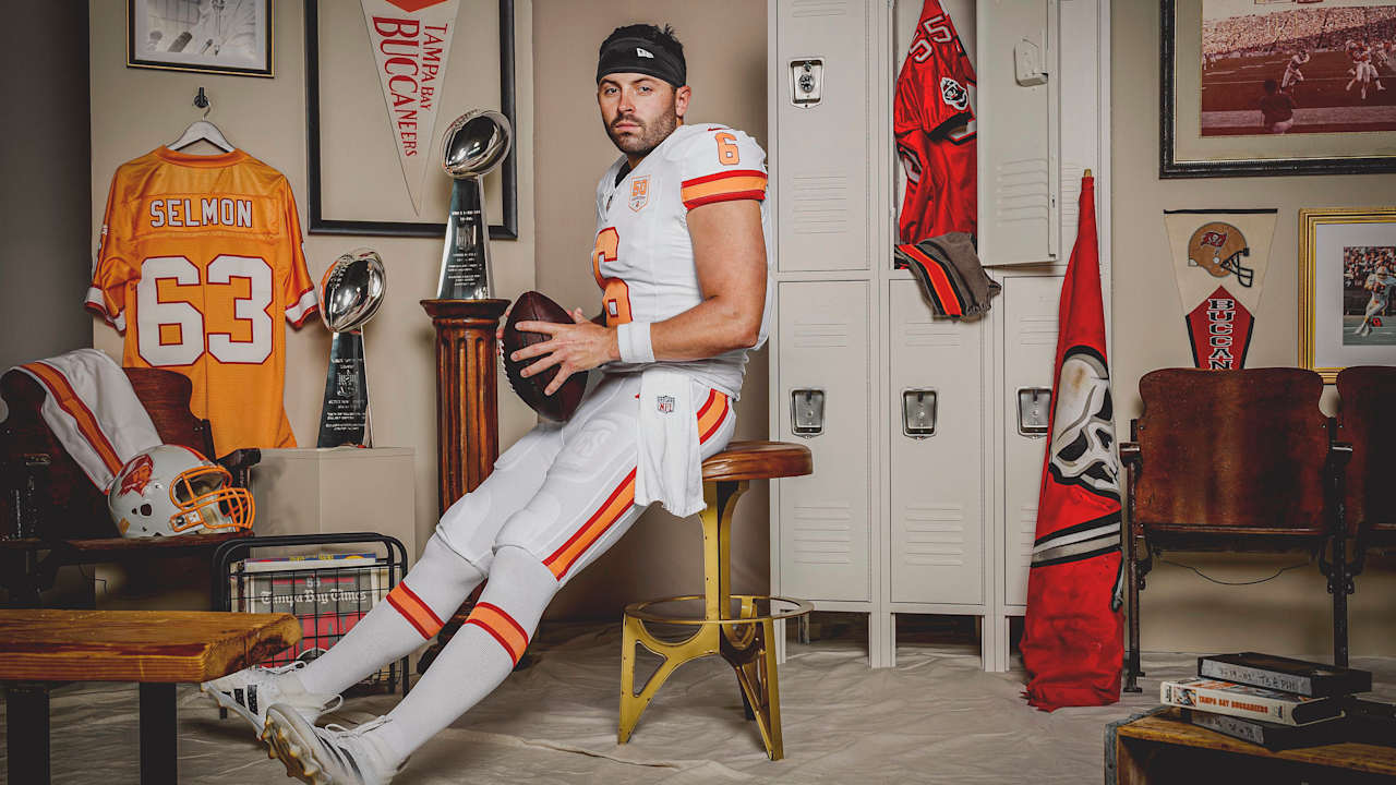 Buccaneers to wear the original uniforms 1976 in 2025 Household openings vs.