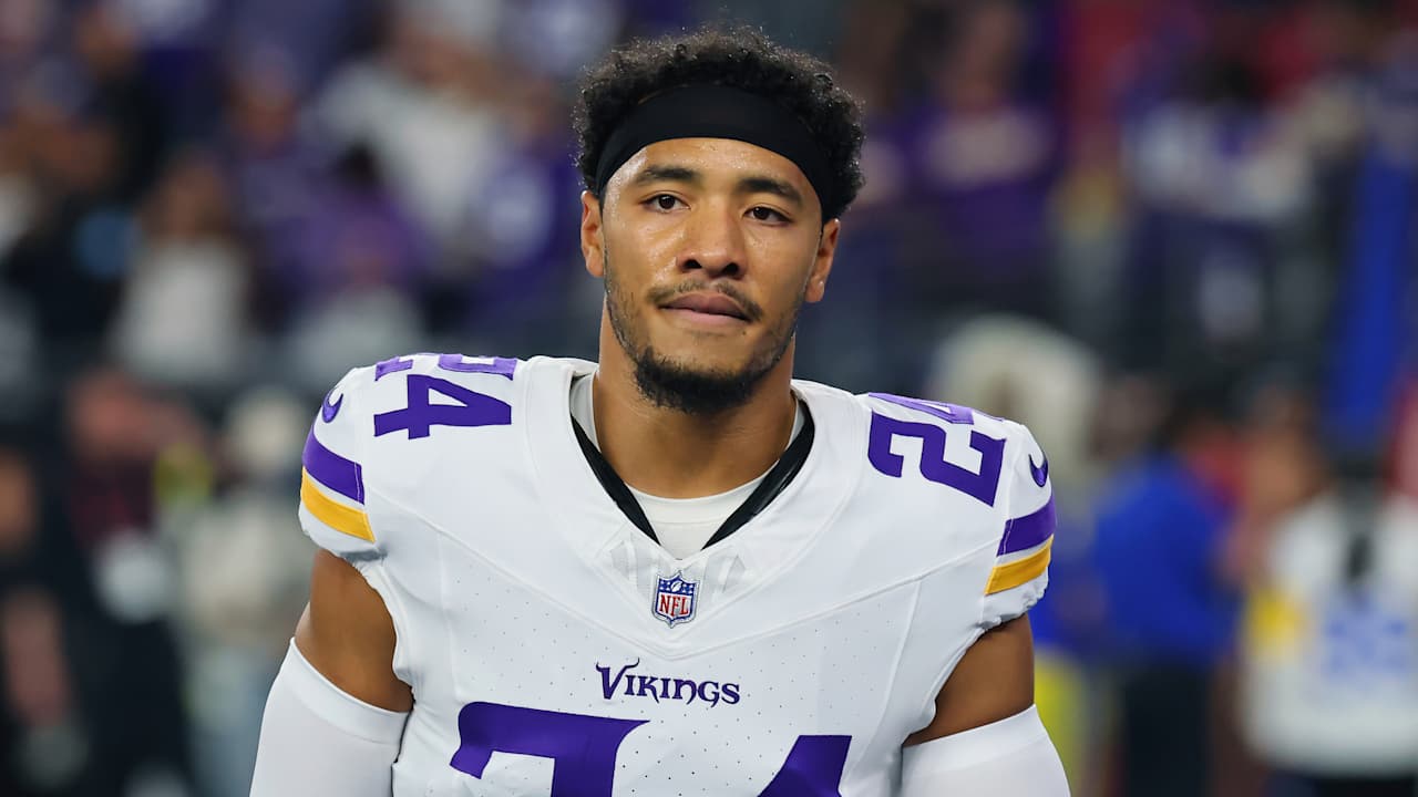 Camryn Bynum excited to see how Colts Qb battle game out: 'I'm sure of both'