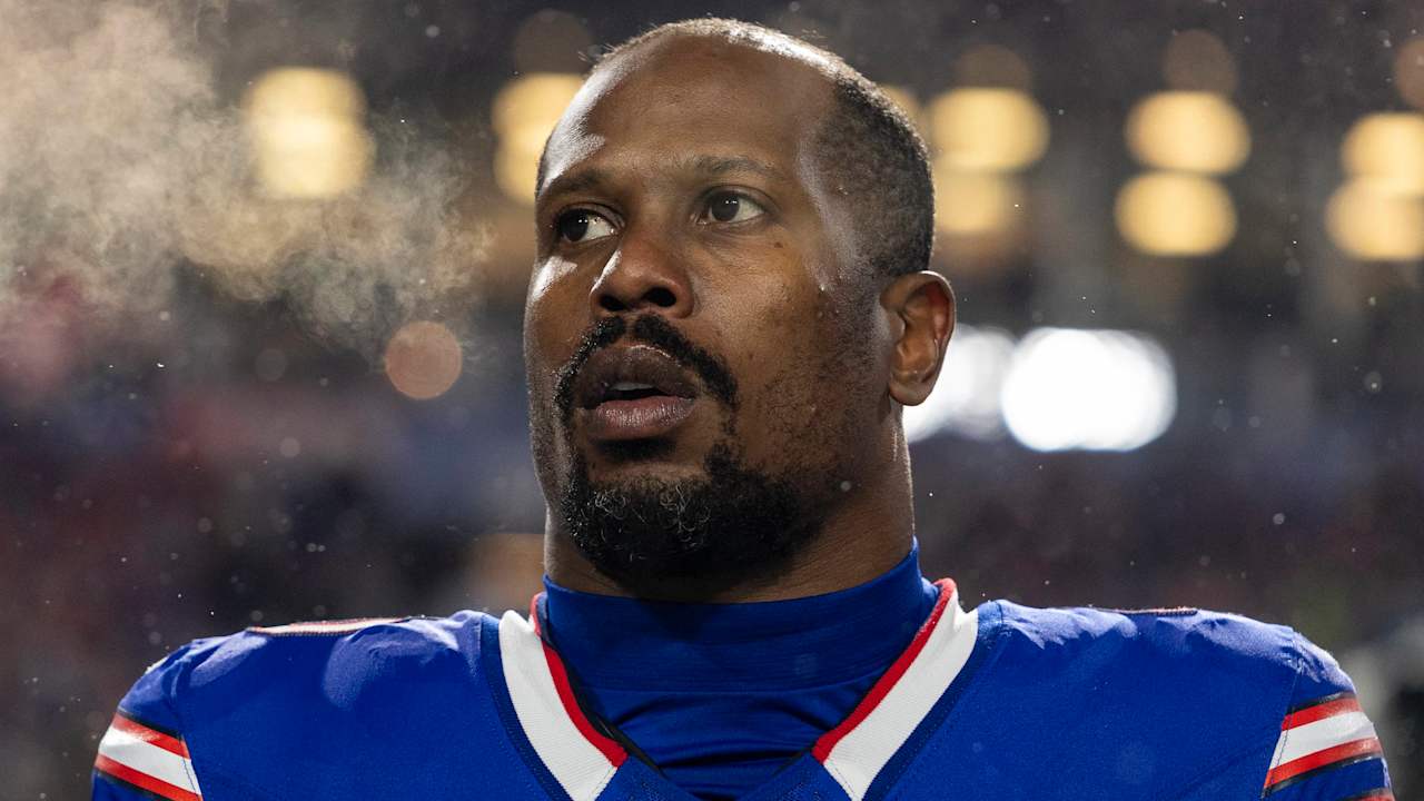 Eight time Pro Bowl Pass Rusher von Miller signing with commanders