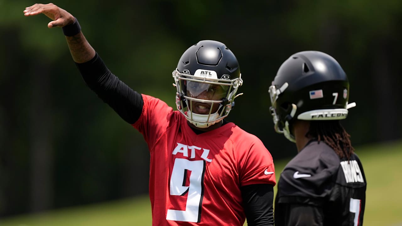 Falcons QB Michael Penix Jr. Individuals Mental Reps for 2024 Success, Eyes Postseason in the first year as a starting point