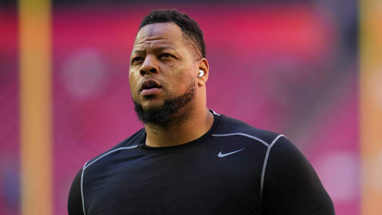 Five -hour pro bowl dt ndamukong suh announces retirement publicly after 13 seasons