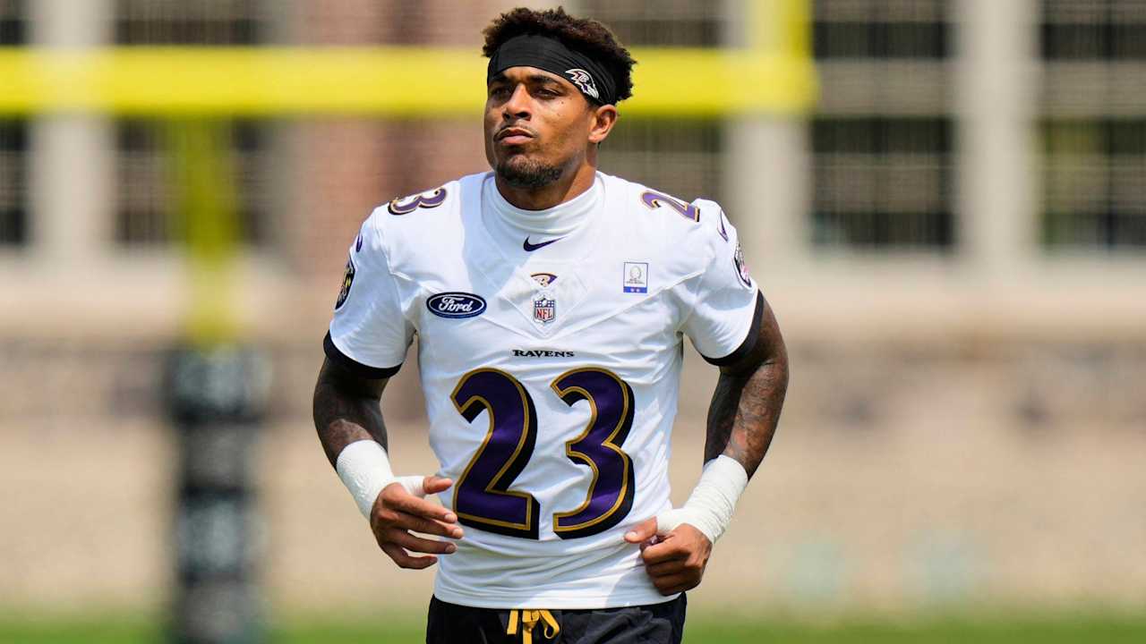 Ravens CB Jaire Alexander 'In Love' with Baltimore, happy to play with QB Lamar Jackson again