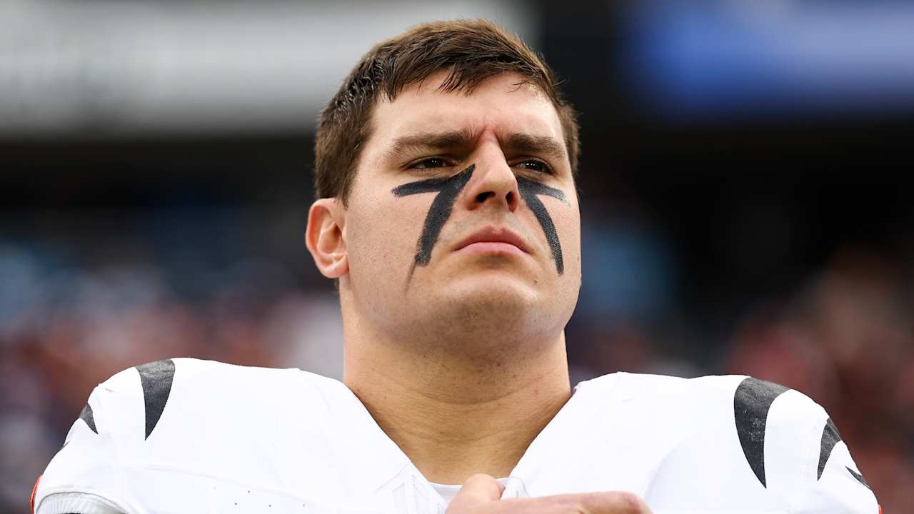 Trey Hendrickson from Bengals reported to avoid interruption; Negotiations remain "exactly the same"