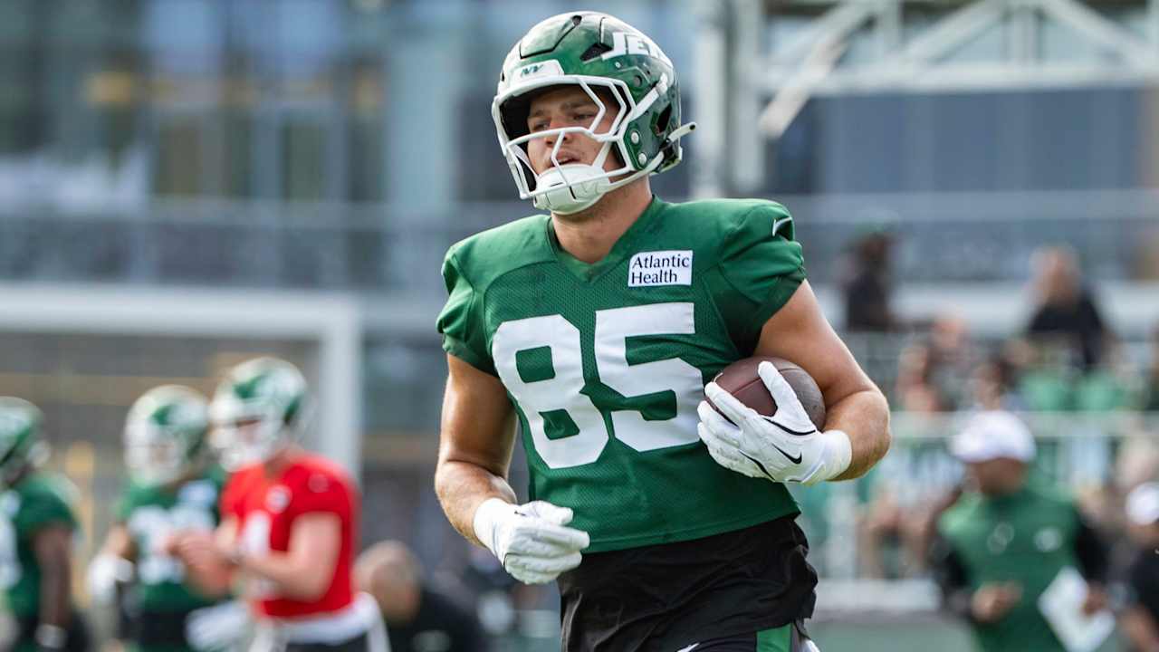 Jets Wr Garrett Wilson sees Bright Future ahead for Tea Mason Taylor: "He came ready"