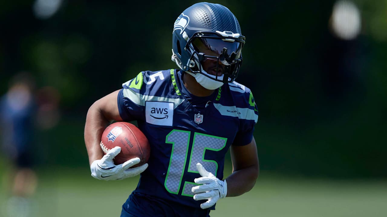 Seahawks Newcomer Wr Tory Horton bends head by making "many plays every day" in the camp