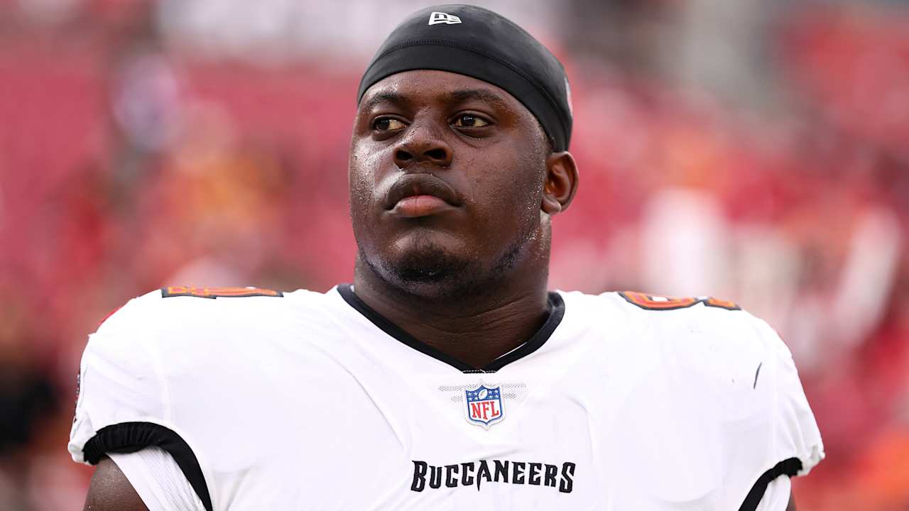 Caljah Kancey suffered grated pectoral muscle in the Texans victory; Bucs dt missing the rest of the 2025 period