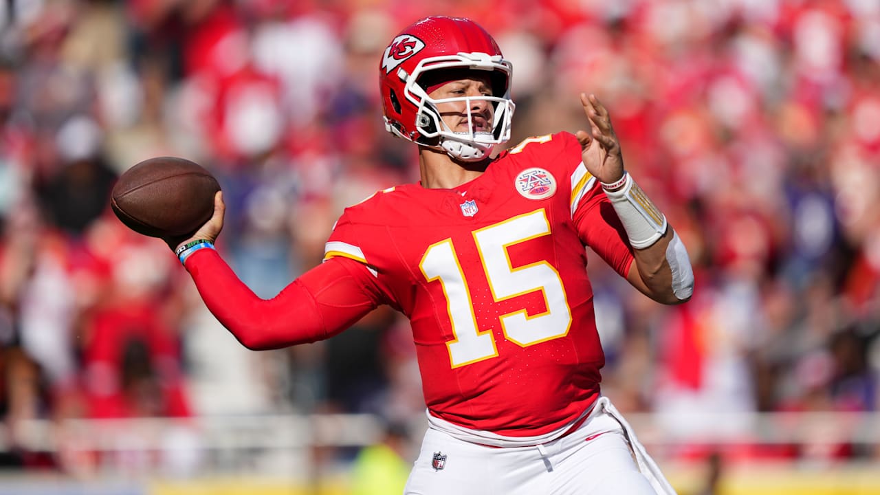 Chiefs QB Patrick Mahomes will be the fastest in the history of NFL to 250 that lies to
