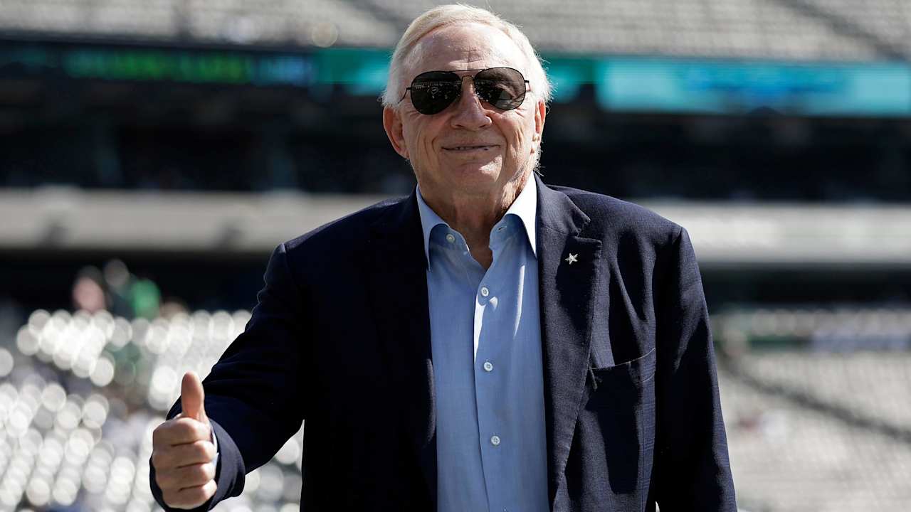 Jerry Jones, owner of Cowboys, will not appeal $ 250,000 fines for obscene gesture