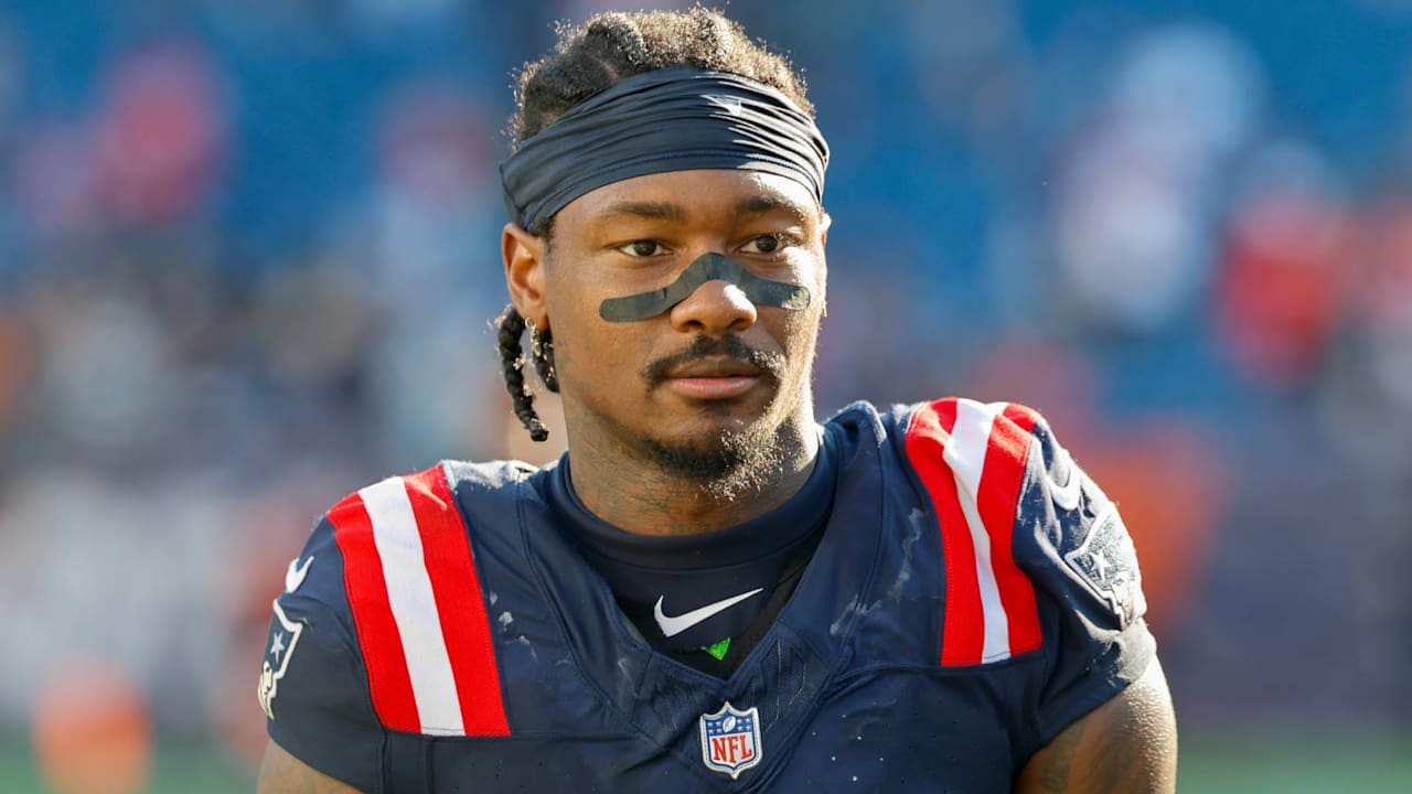 Patriots Wr Stefon Diggs expects Sunday night's return to Buffalo to be "a little emotional"