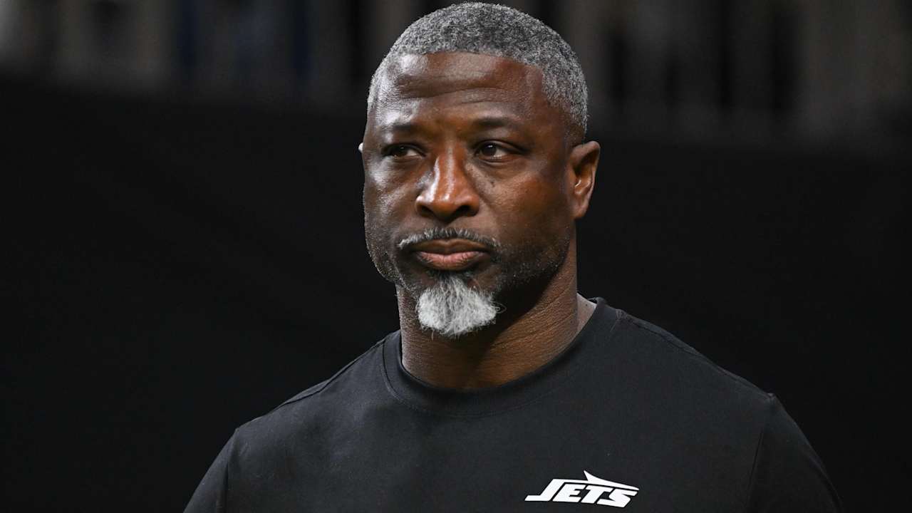 Jets' Aaron Glenn tells fans to be patient: 'We know exactly what we're doing'