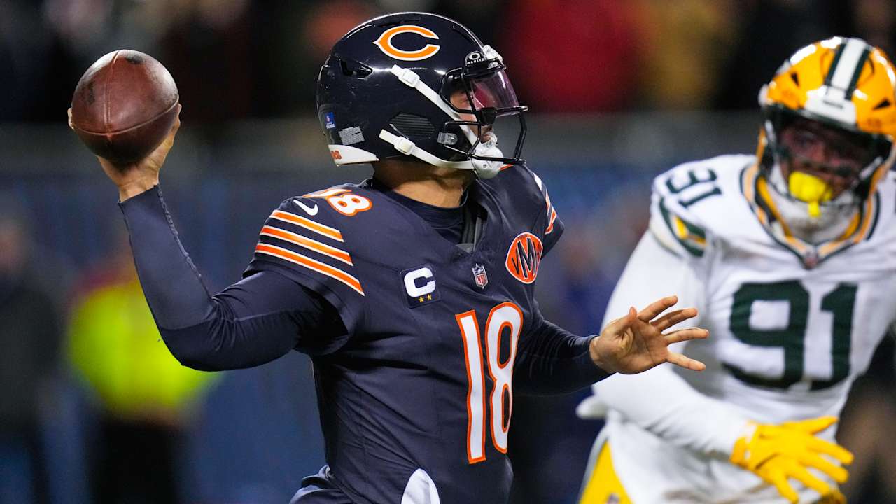 Bears QB Caleb Williams on first playoff game against Packers: 'I'm built for these moments'