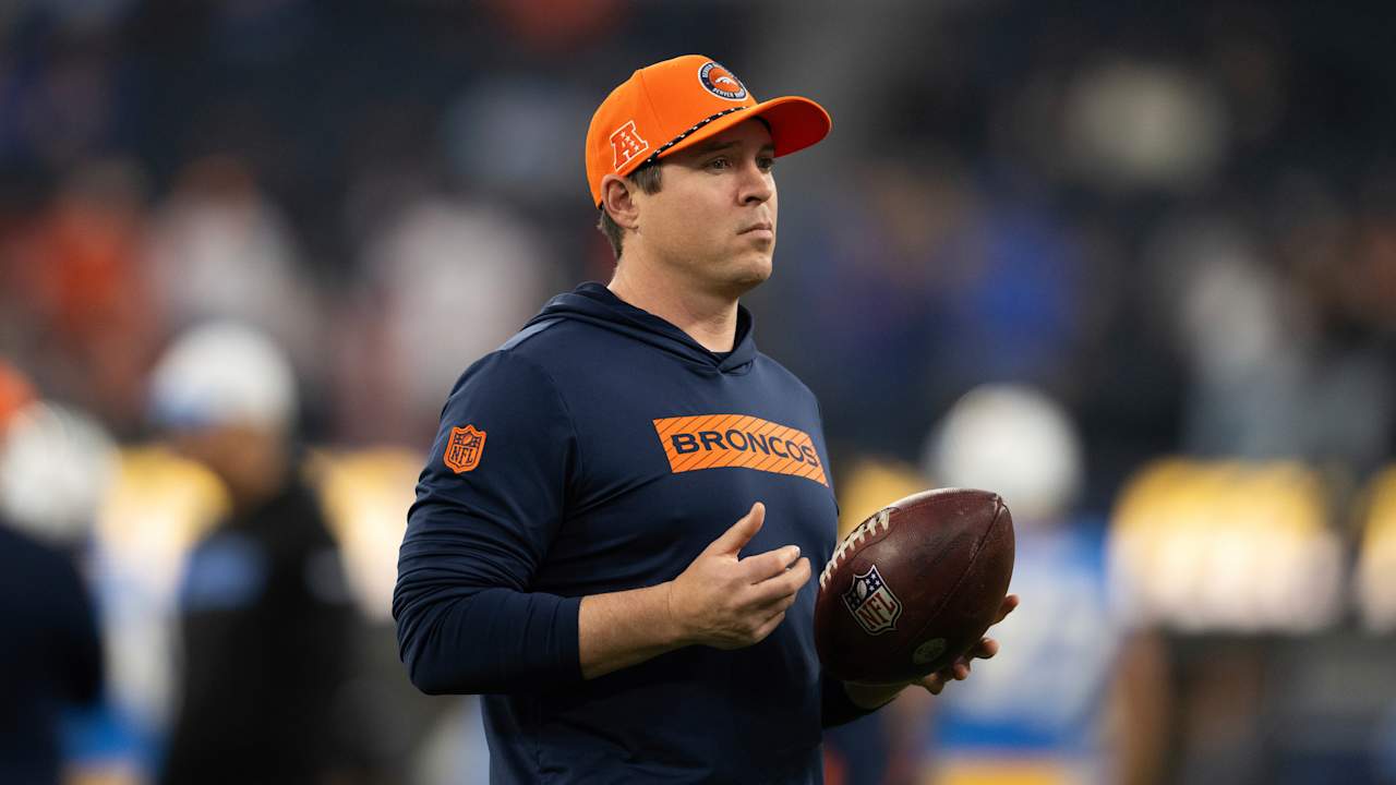 Bills hire Broncos assistant coach Jim Leonhard as defensive coordinator