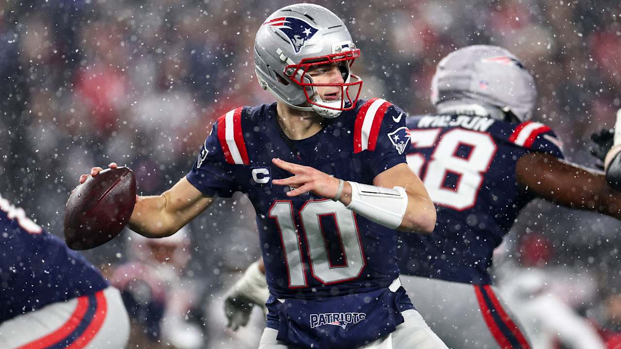 Patriots' Drake Maye committed to being himself despite playoff struggles: 'I'm going to take a shot'