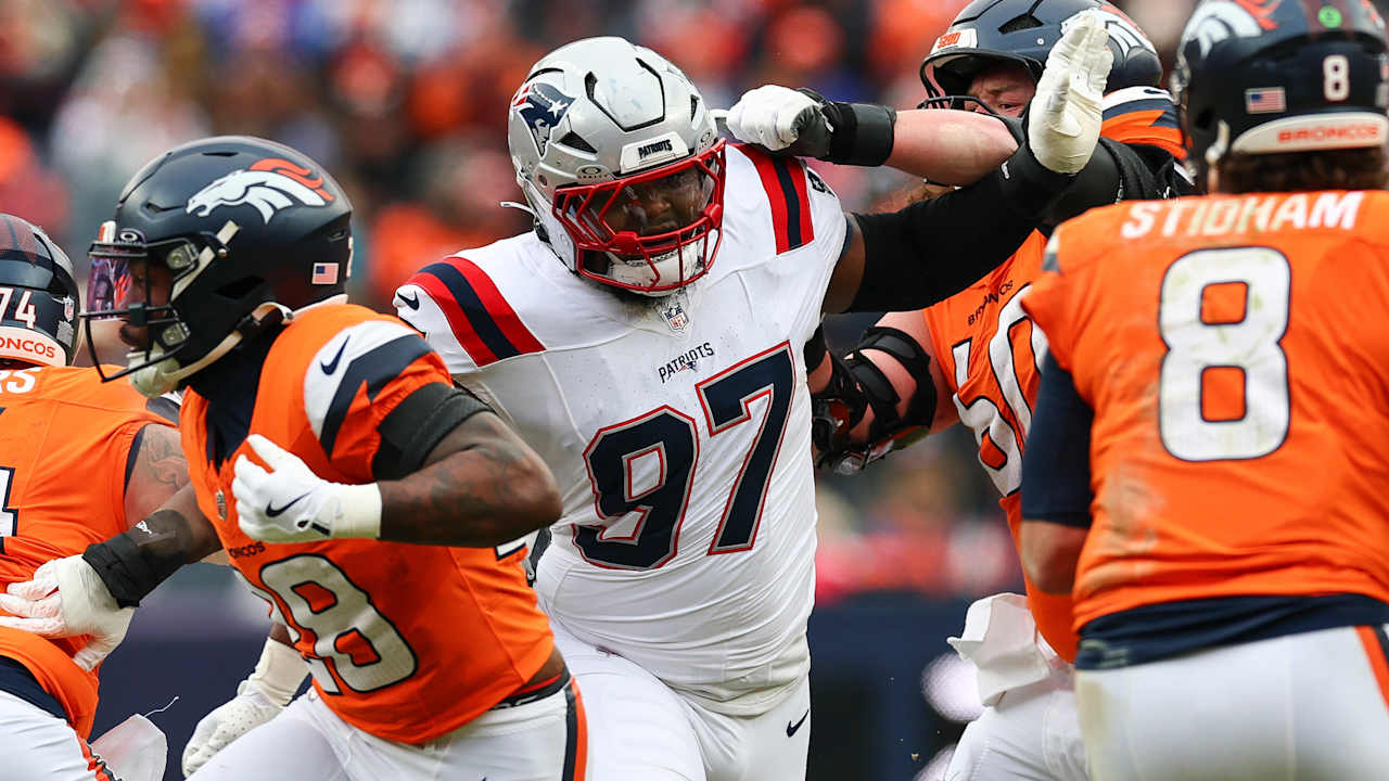 Patriots defense dominates Denver in snowy conditions, calls Broncos' No. 1' offensive line