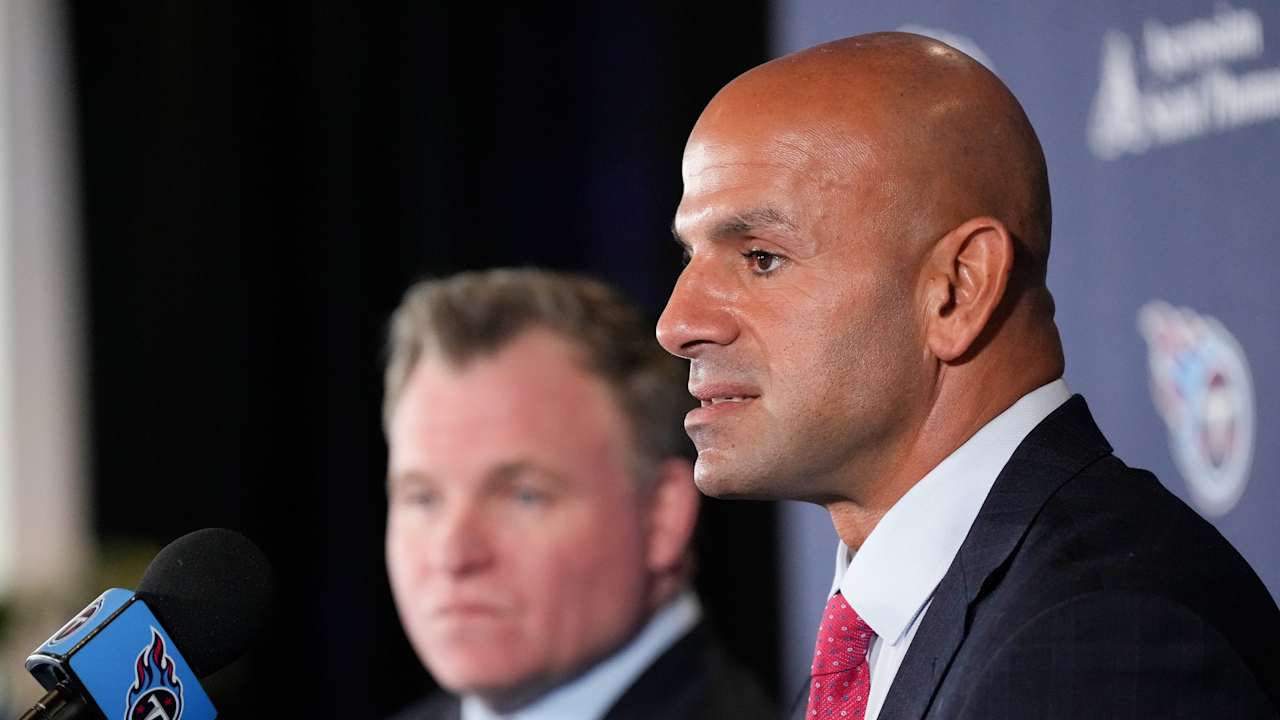 Robert Saleh wants his Titans to be 'fast and violent' in second HC season after finding 'enormous growth' in time with Jets