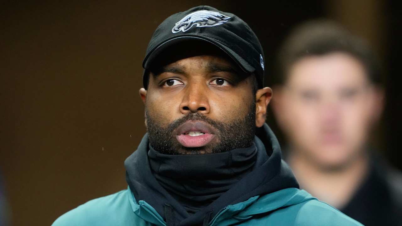 Special teams coordinator Michael Clay is returning to the Eagles on a new contract