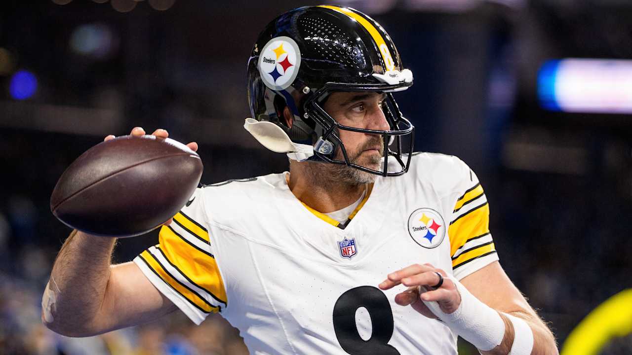 Steelers' Aaron Rodgers focused on Week 18, but leaves door open 'if I decided I still want to play'