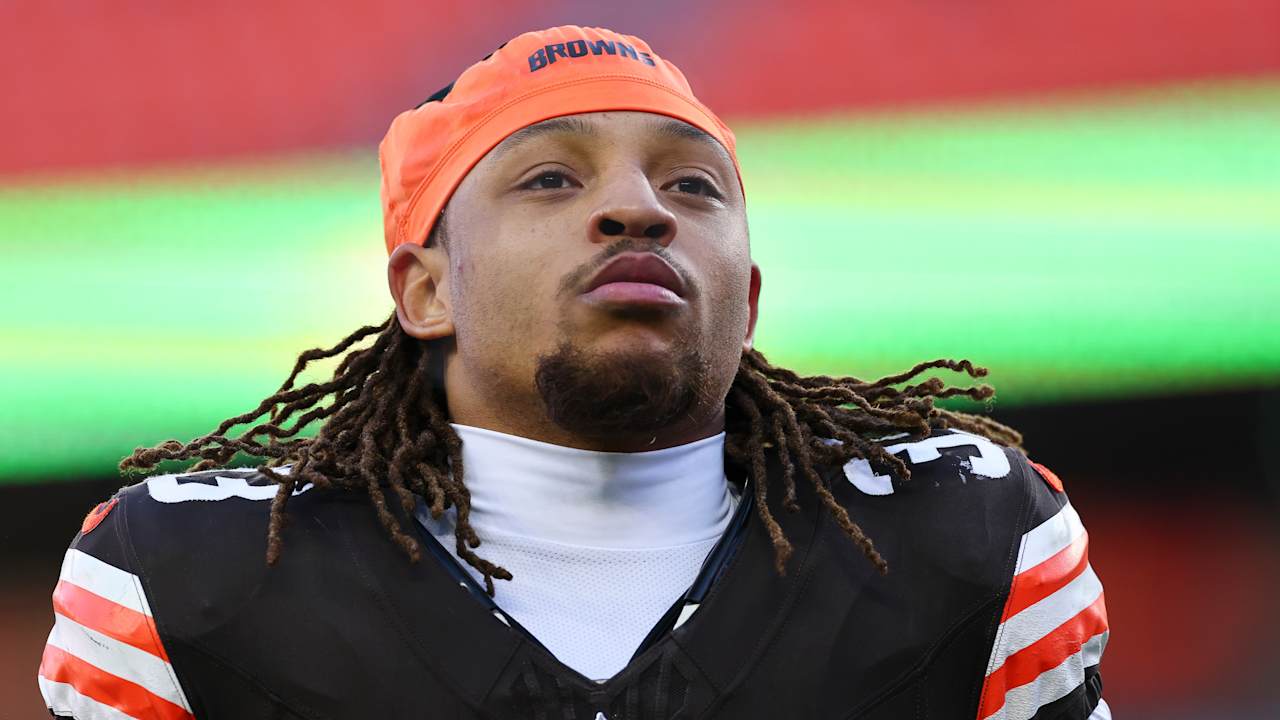 Browns safety Ronnie Hickman suffered minor injuries after being tackled Monday morning