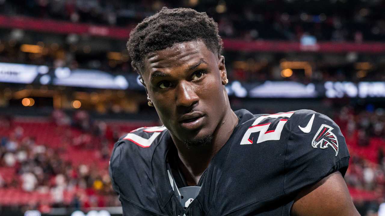 Falcons linebacker James Pearce Jr. arrested on felony aggravated robbery charge.