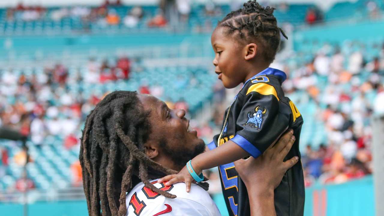 Florida Senate passes 'Teddy Bridgewater Act' allowing coaches to use personal funds to help players