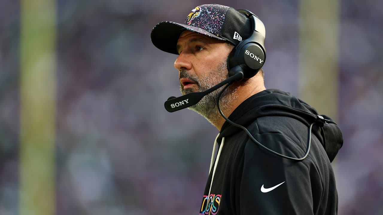 Steelers to hire Brian Angelichio from Vikings as offensive coordinator