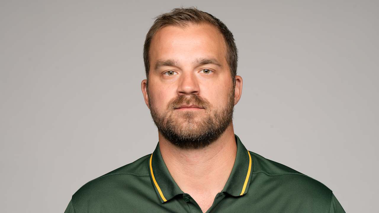 The Dolphins expected to hire Packers linebackers coach Sean Duggan as defensive coordinator