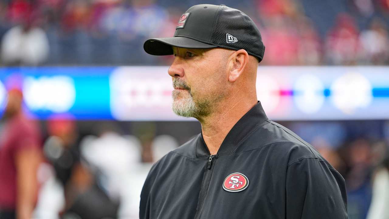 Titans hire 49ers assistant coach Gus Bradley as new defensive coordinator