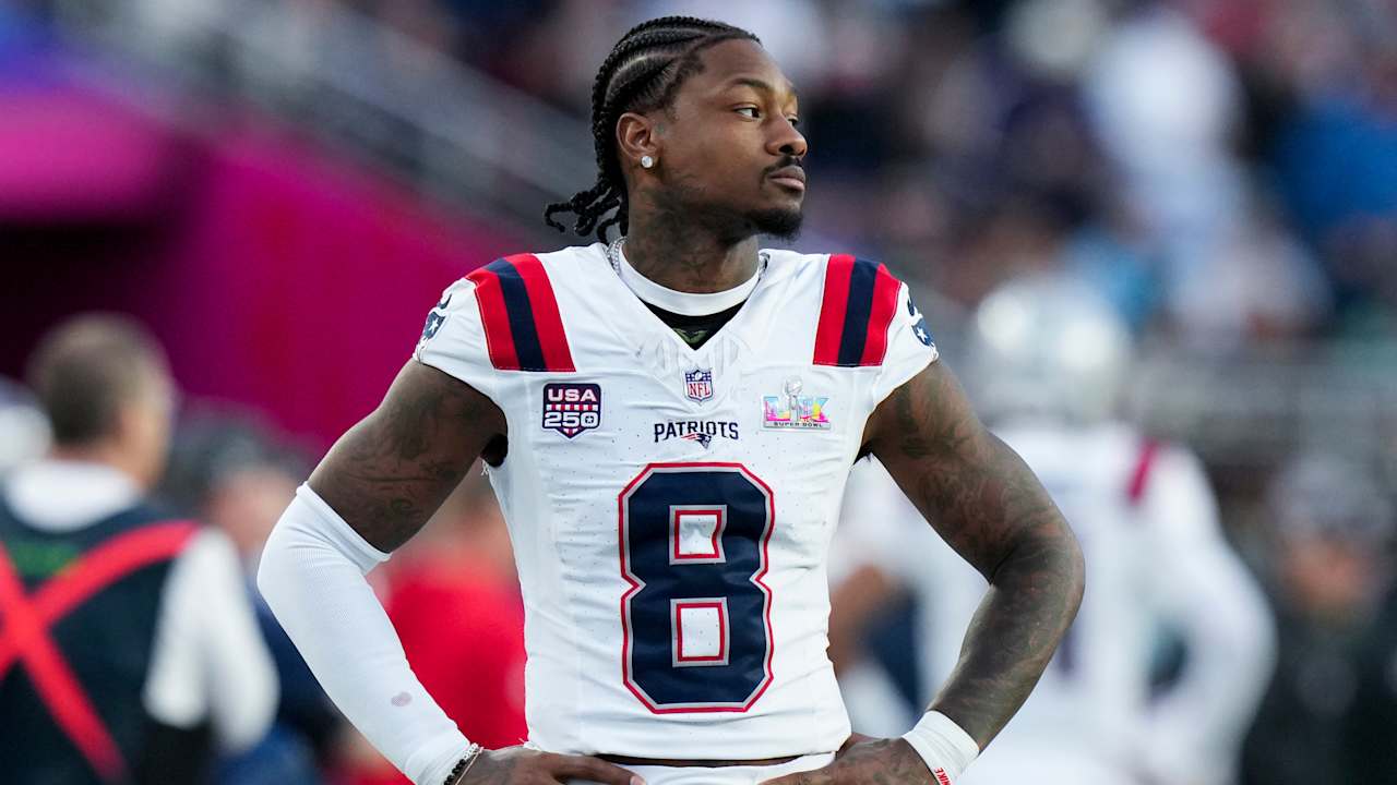 Patriots release WR Stefon Diggs after one season