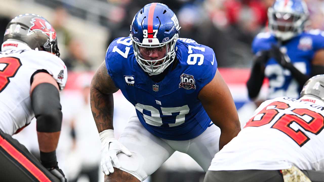 Giants, DT Dexter Lawrence in impasse with contract negotiations; the situation that is likely to play out when the draft begins