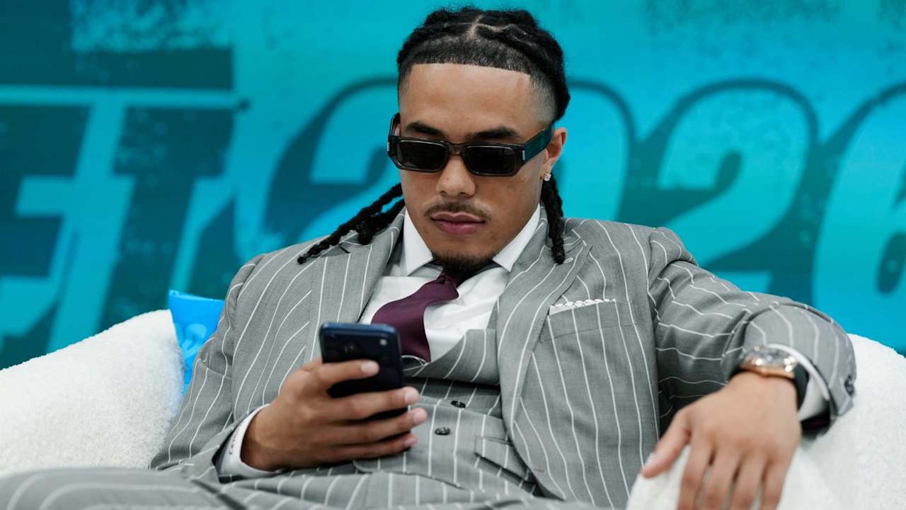 Howie Roseman, Makai Lemon break down how Eagles outbid Steelers to draft USC WR