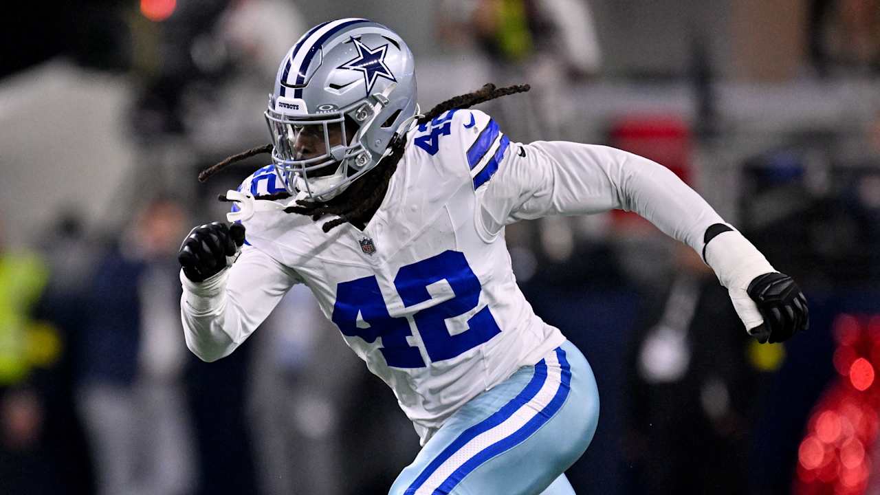 Lamar Jackson "definitely" wants three-time Pro Bowler Jadeveon Clowney back with the Ravens