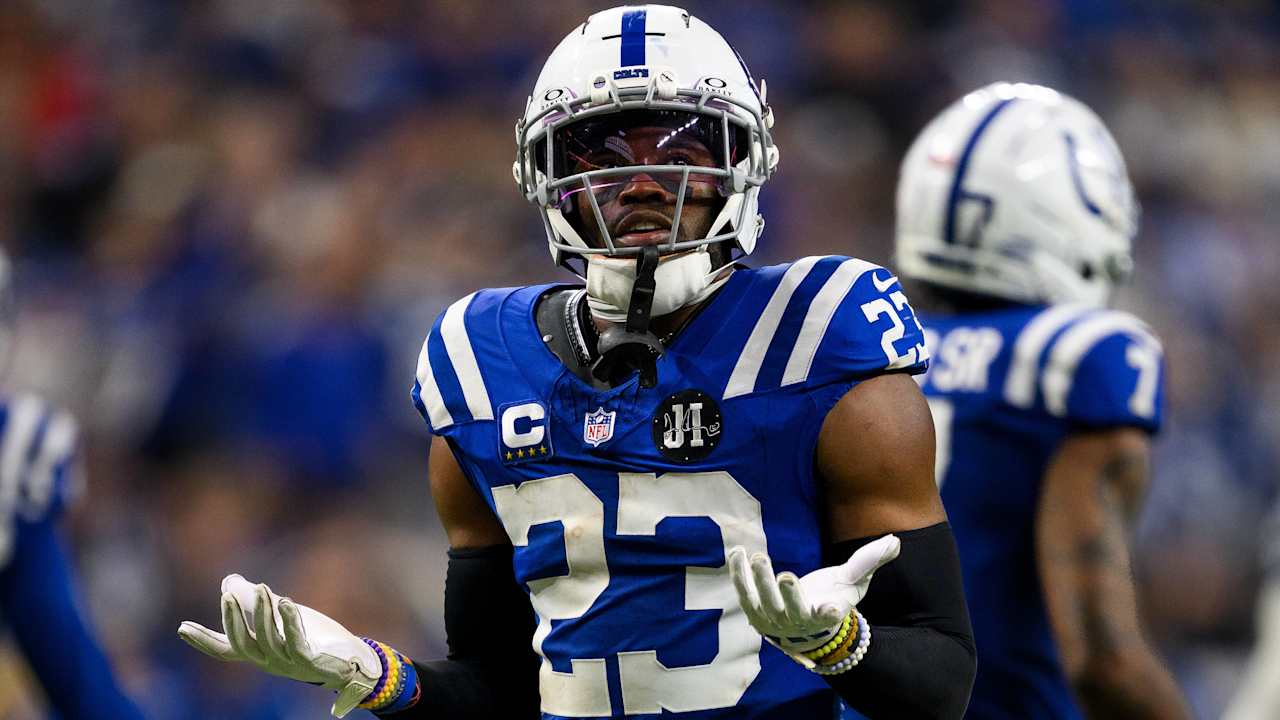 Report: Kenny Moore II, Colts mutually agree to seek trade