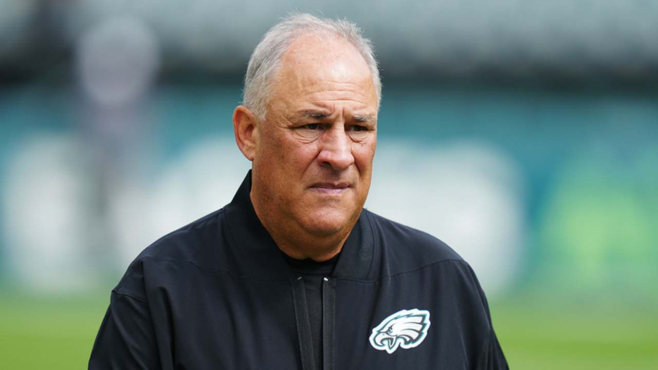 Eagles DC Vic Fangio 'wasn't close' to retiring this season: 'I'm good for two years at least'