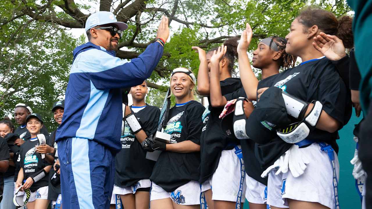 Eagles, Giants, Jets Help Punish New Jersey High School Girls Flag Football