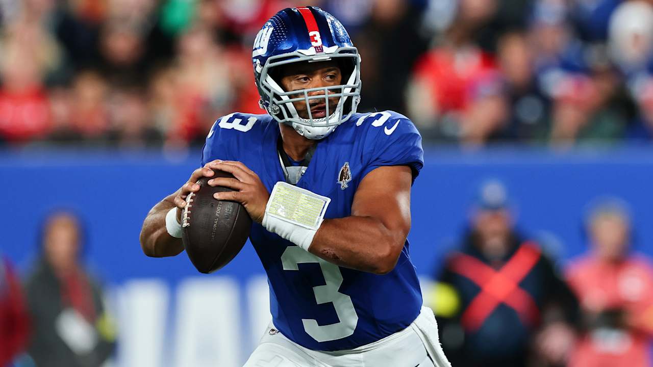 Free agent QB Russell Wilson weighs contract offer from Jets, opportunity as TV analyst
