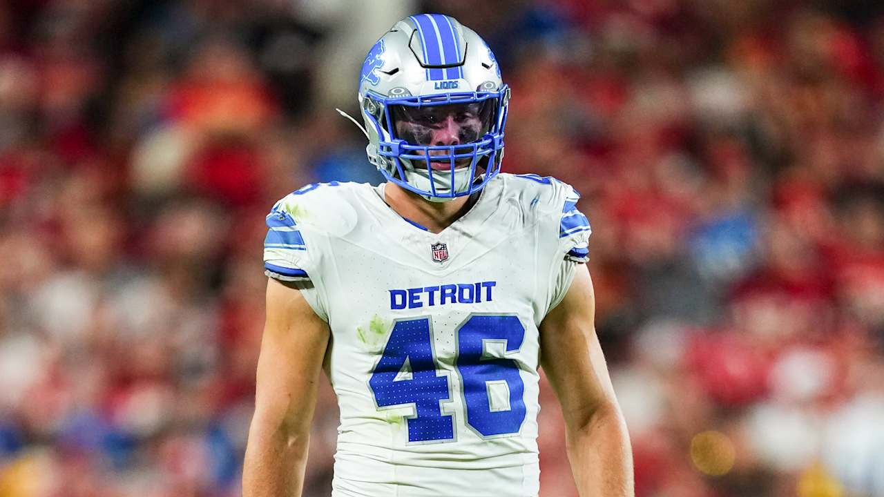 Lions sign LB Jack Campbell to contract extension through 2030