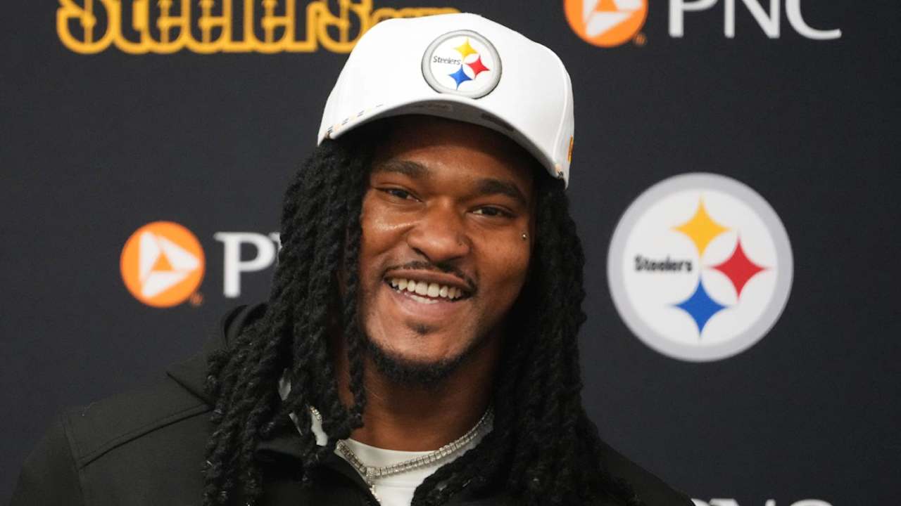 RB Rico Dowdle is looking forward to another opportunity with the Steelers when he reunites with Mike McCarthy