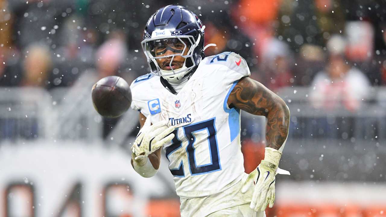 Tony Pollard 'wasn't really paying attention' to Titans draft Jeremiyah Love