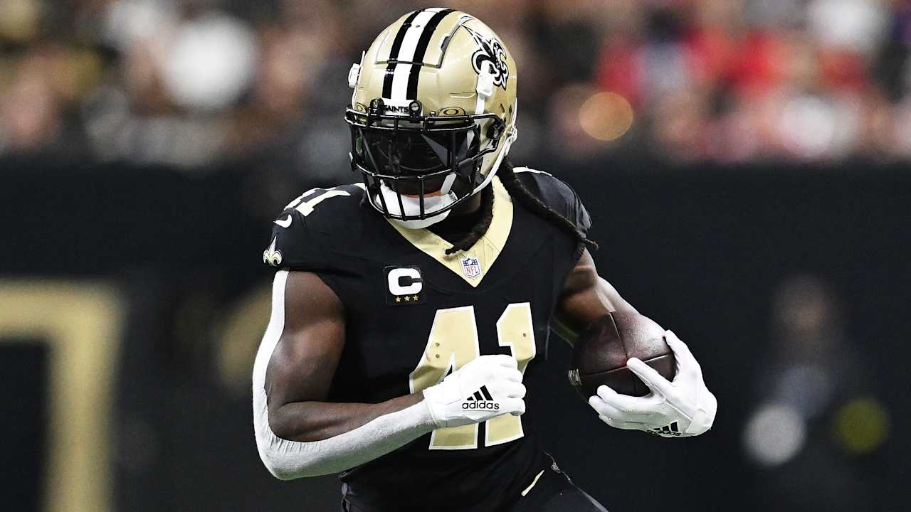 Alvin Kamara surprises Saints by showing up for OTAs: 'No beef or bad blood'