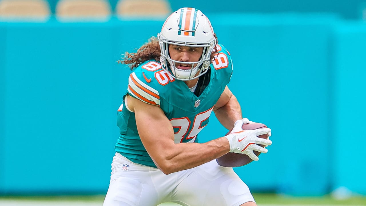 Former walk-on Greg Dulcich could be Malik Willis' top target in the Dolphins replacement project