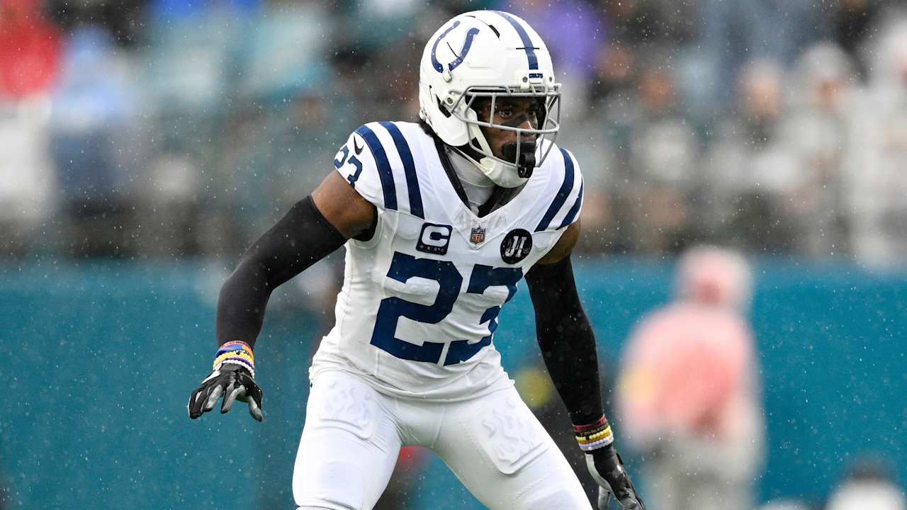 Free agent CB Kenny Moore seeks 'cultural fit', weighs Colts departure