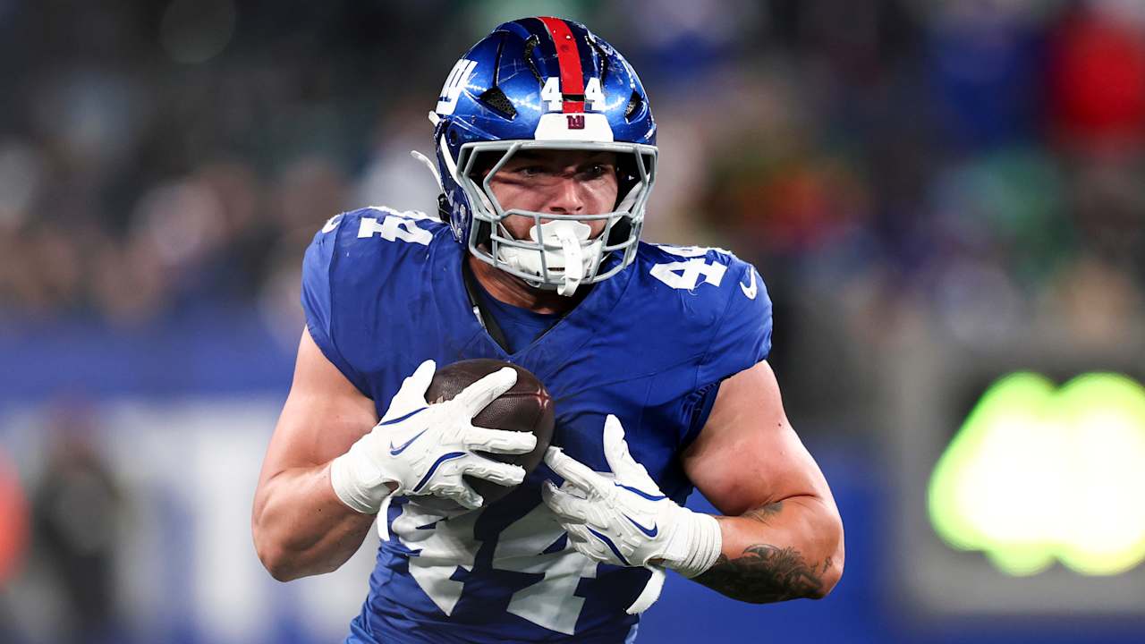 Giants' Cam Skaettbo won't change approach after injury: I'm going to go back to 'running people over'
