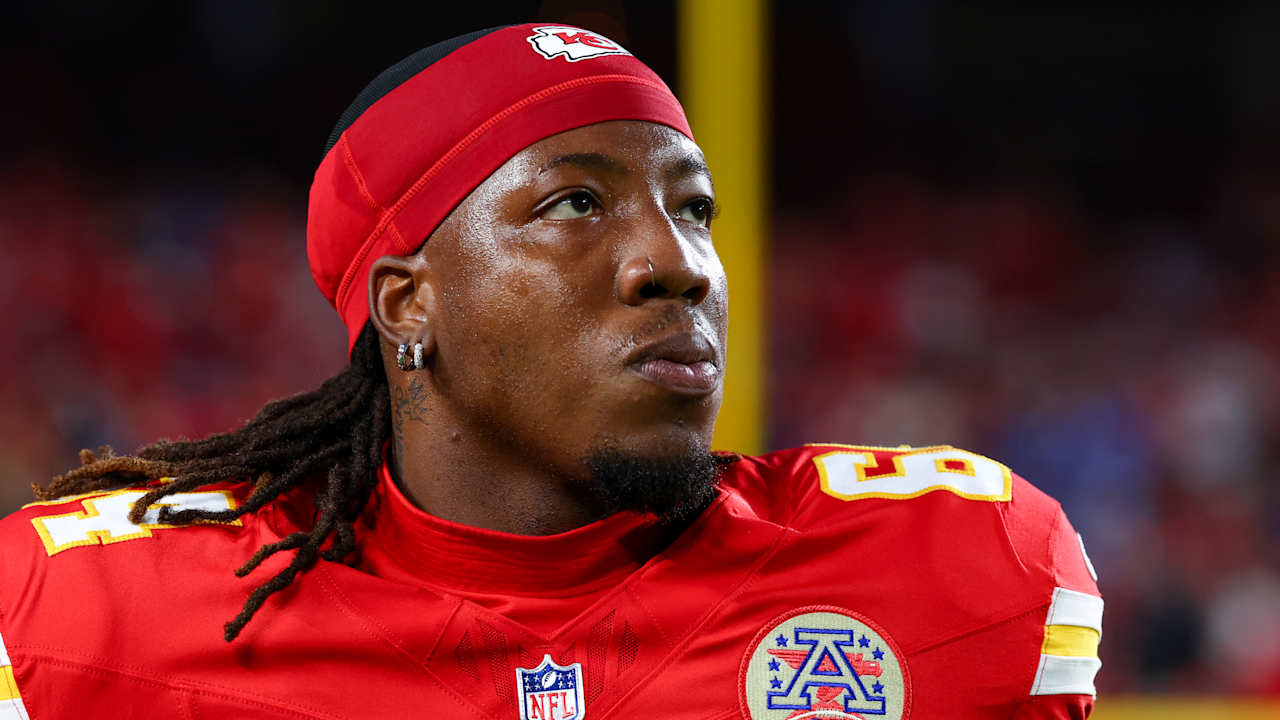 Report: Chiefs trade OT Wanya Morris to Falcons